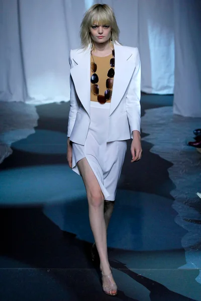Look 31
